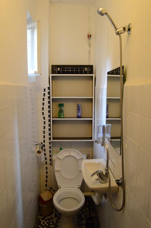 Hostel Elegance On A Budget - For Rent In Center