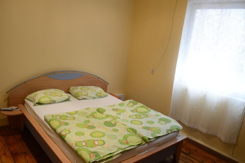 Elegance On A Budget - For Rent In Center