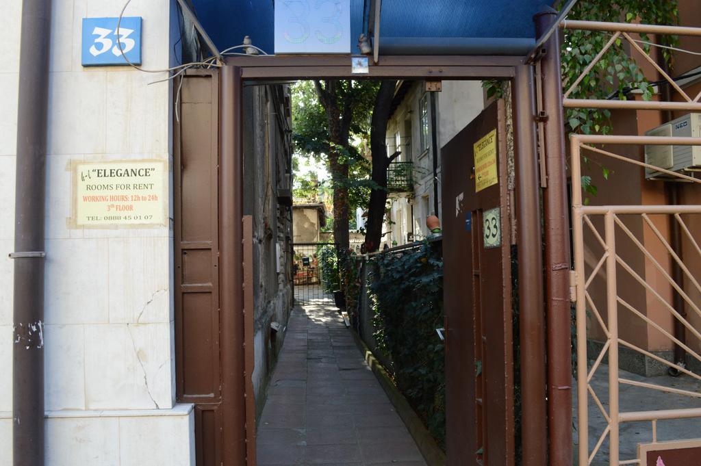 Hostel Elegance On A Budget - For Rent In Center Sofia
