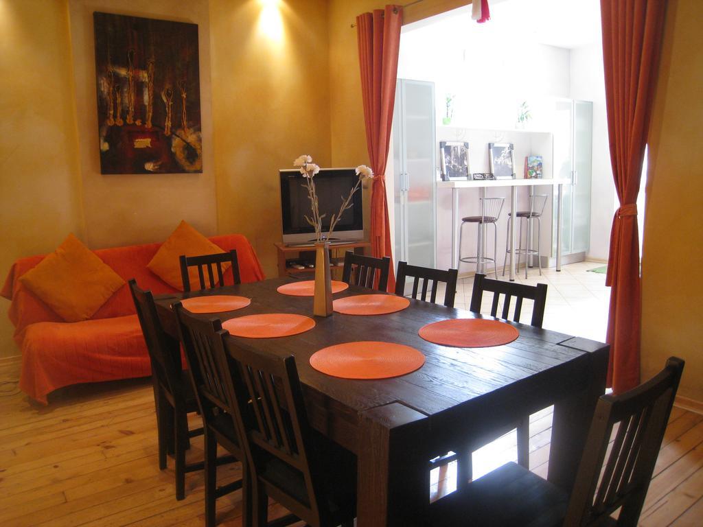 Elegance On A Budget - For Rent In Center Hostel Sofia