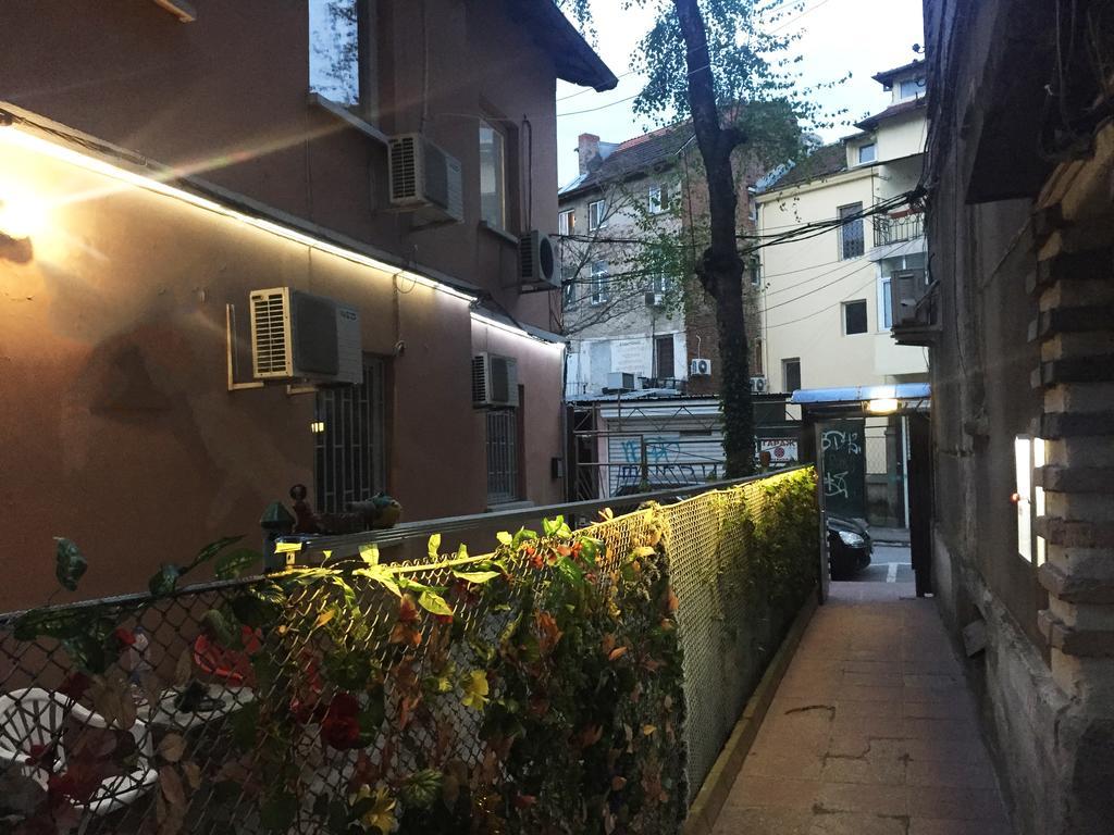Elegance On A Budget - For Rent In Center Hostel *
