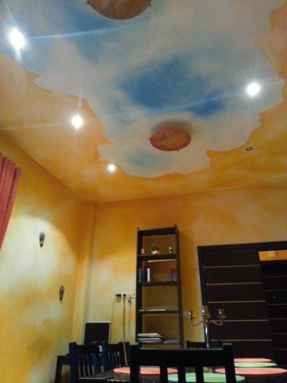 Hostel Elegance On A Budget - For Rent In Center